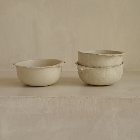 MOON BOWLS