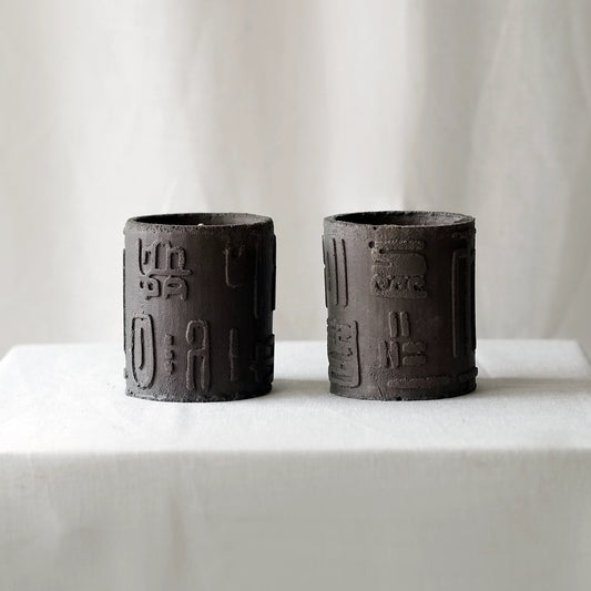 ARTIFACT CANDLE