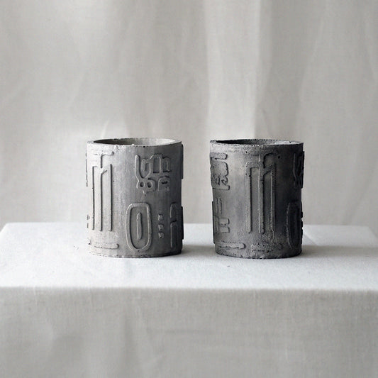 ARTIFACT CANDLE