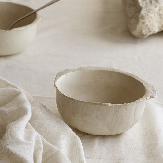MOON BOWLS
